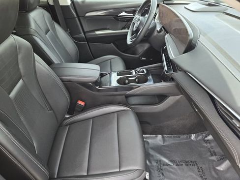 Used 2025 Buick Envision Preferred AWD/4WD image 14