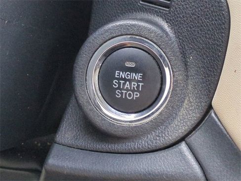 Used 2020 Subaru Outback Limited w/ Popular Package #2 image 35