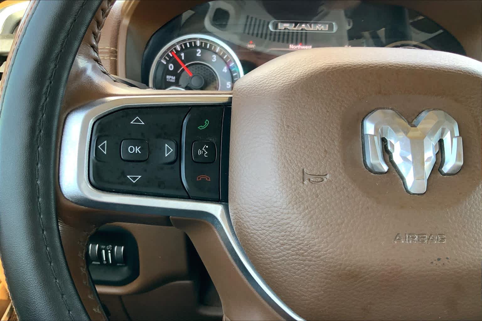 Used 2020 RAM 1500 Laramie AWD/4WD image 24
