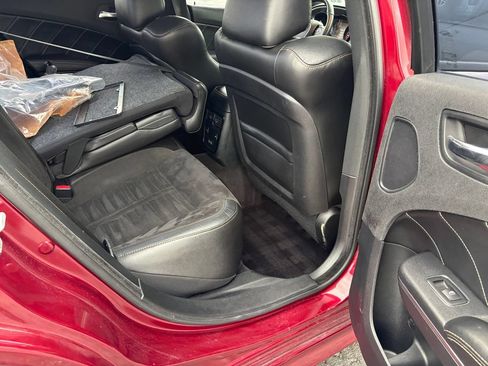 Used 2017 Dodge Charger R/T RWD image 12