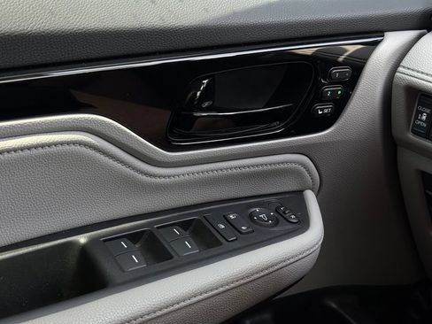 Used 2022 Honda Odyssey Touring image 25