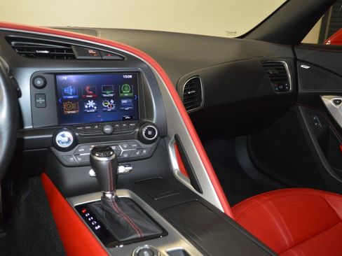 Used 2018 Chevrolet Corvette Grand Sport RWD image 25