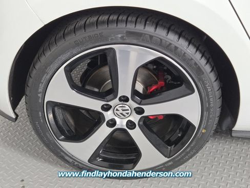 Used 2017 Volkswagen GTI S FWD image 11