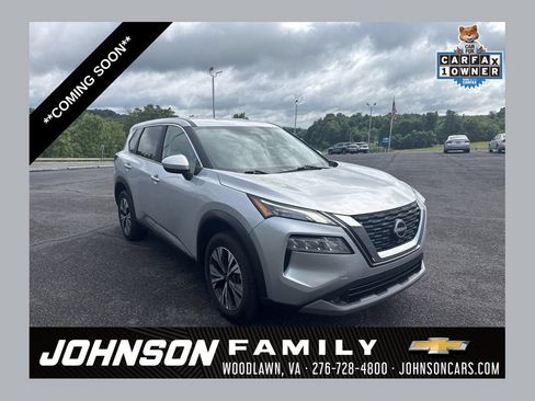 Used 2023 Nissan Rogue SV AWD/4WD image 1
