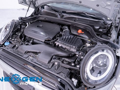 Used 2023 MINI Cooper 2-Door Hardtop image 47