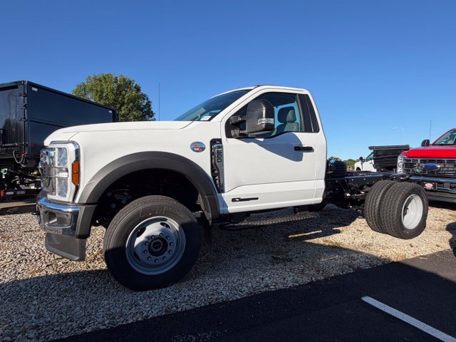 New 2026 Ford F600 4x4 Regular Cab Super Duty w/ XL Chrome Package image 1