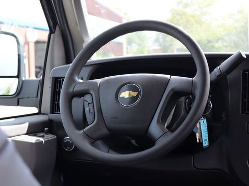 New 2025 Chevrolet Express 2500 w/ Driver Convenience Package image 39