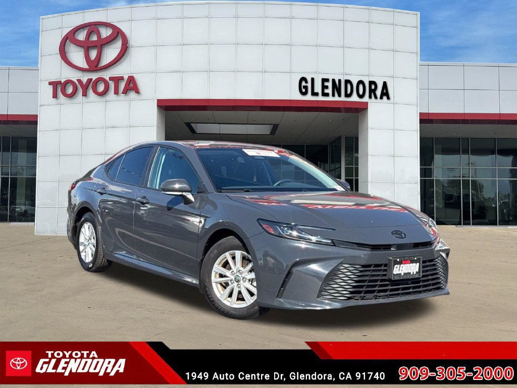 Certified 2025 Toyota Camry LE w/ Convenience Package FWD image 1