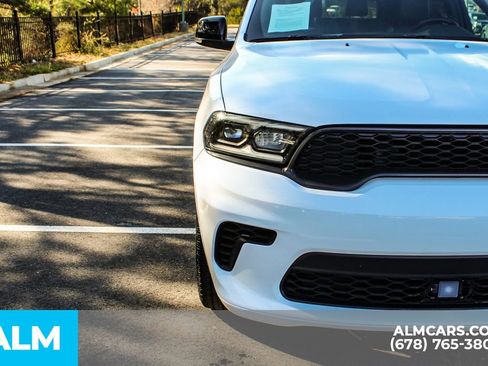 Used 2024 Dodge Durango GT image 12