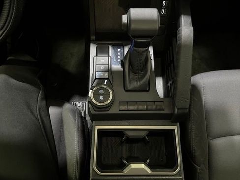 Certified 2024 Toyota Tacoma SR5 AWD/4WD image 20