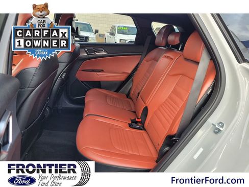 Used 2024 Kia Sportage SX image 11