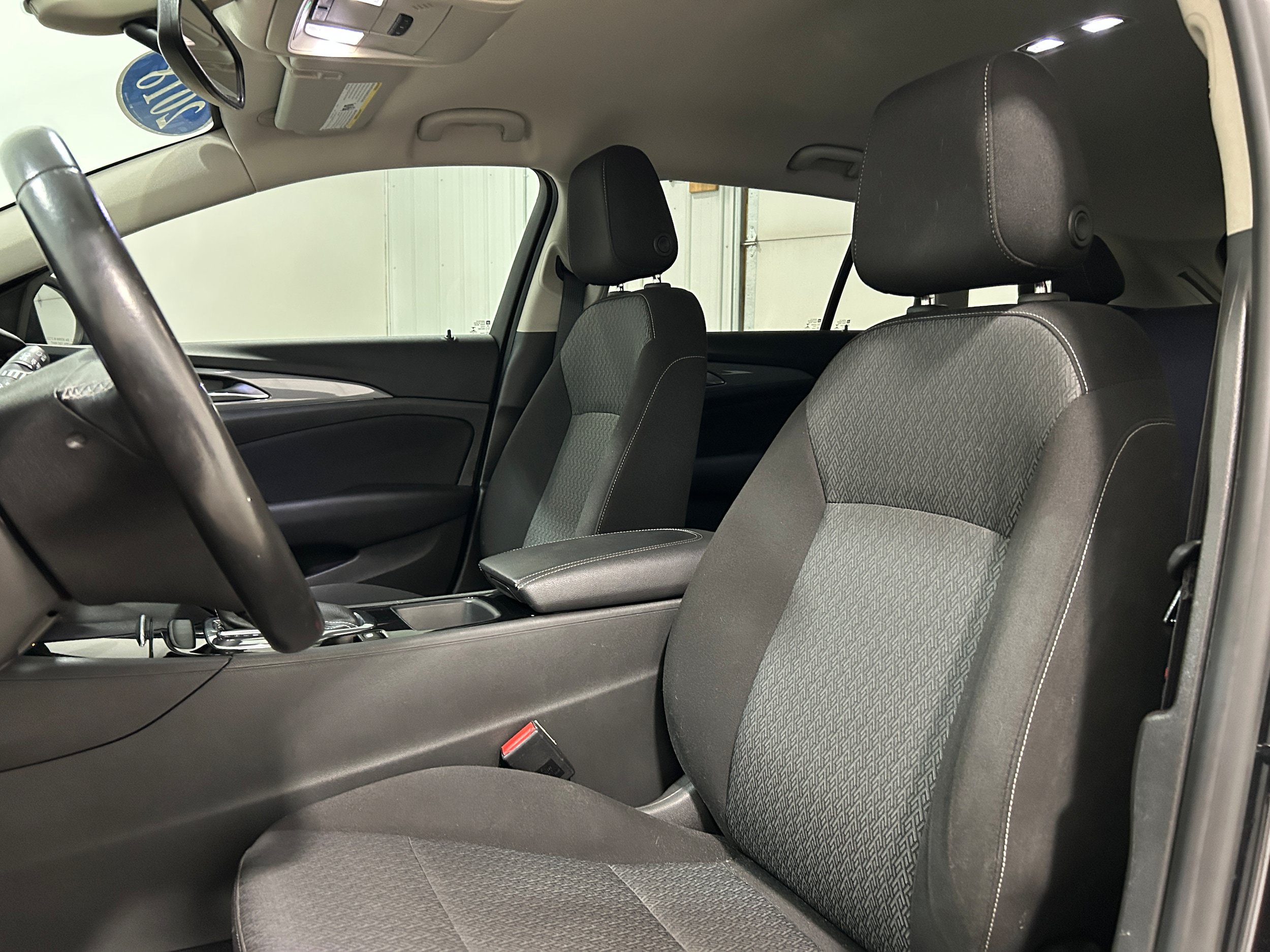 Used 2018 Buick Regal Preferred w/ Sights and Sounds Package AWD/4WD image 24