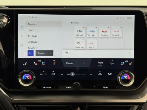 Used 2024 Lexus TX 500h AWD w/ Technology Package image 26