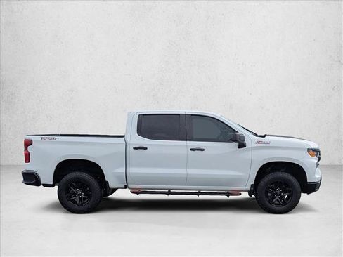 Used 2023 Chevrolet Silverado 1500 Custom Trail Boss AWD/4WD image 4