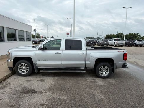 Used 2017 Chevrolet Silverado 1500 LT w/ All Star Edition AWD/4WD image 4