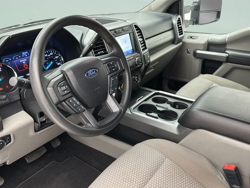 Used 2020 Ford F350 XLT w/ Tremor Off-Road Package AWD/4WD image 15