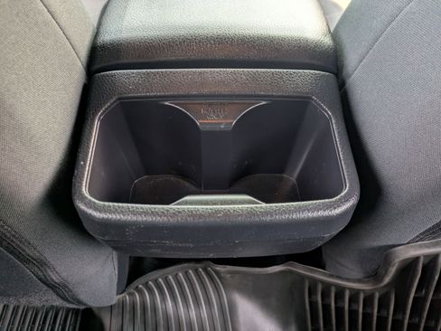 Used 2023 Toyota Tacoma TRD Off-Road image 16