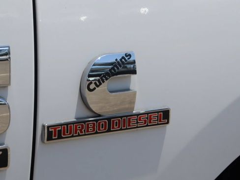 Used 2017 RAM 3500 Tradesman w/ Chrome Appearance Group AWD/4WD image 42