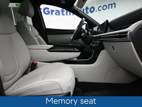 Used 2026 Hyundai Tucson Limited AWD/4WD image 10
