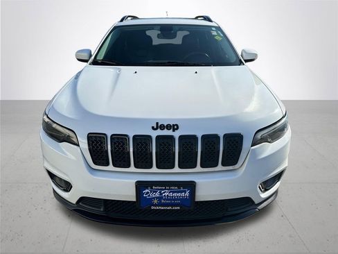 Used 2020 Jeep Cherokee Latitude Plus AWD/4WD image 3