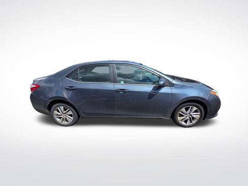 Used 2016 Toyota Corolla LE Premium FWD image 4