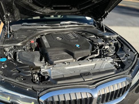 Used 2019 BMW 330i Sedan w/ Convenience Package image 13
