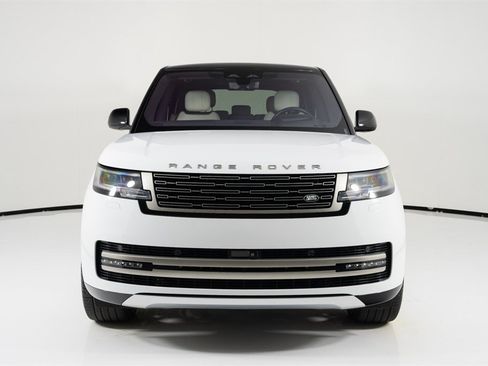 Used 2023 Land Rover Range Rover SE AWD/4WD image 1