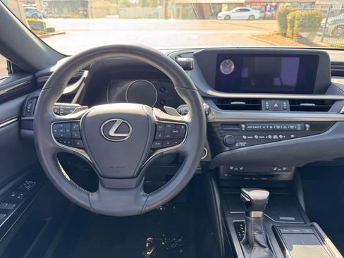 Used 2020 Lexus ES 300h w/ Premium Package image 20