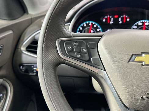 Used 2022 Chevrolet Malibu LT image 21