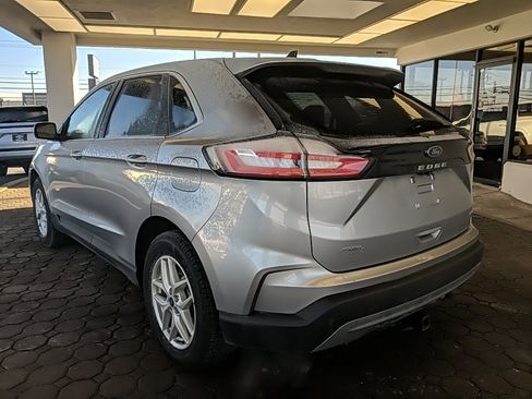 Used 2022 Ford Edge SEL image 10
