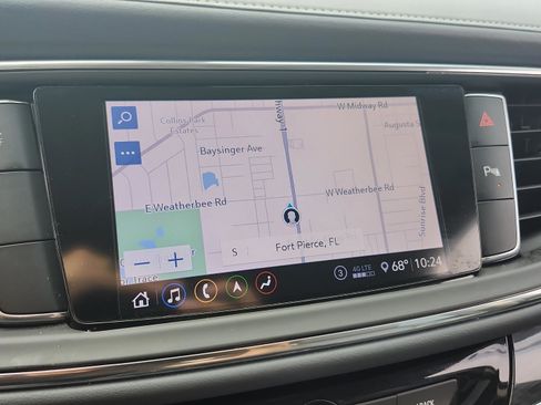 Used 2020 Buick Enclave Essence w/ Sound and Sites Package image 34