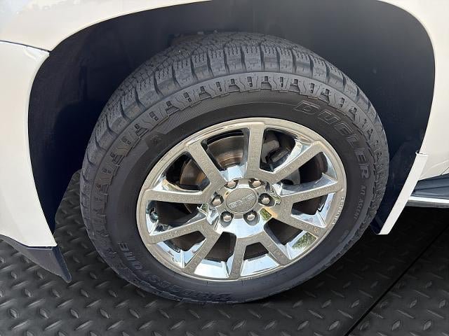 Used 2016 GMC Yukon Denali w/ Open Road Package AWD/4WD image 10