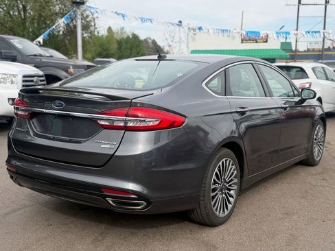 Used 2018 Ford Fusion Titanium AWD/4WD image 2