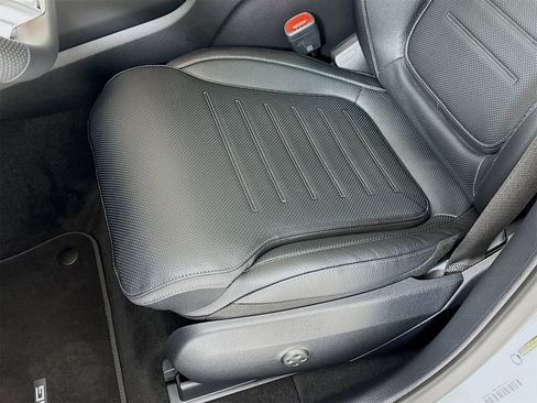 New 2026 Mercedes-Benz GLC 43 AMG 4MATIC Coupe image 21