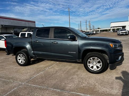 Used 2020 Chevrolet Colorado LT w/ LT Convenience Package image 4