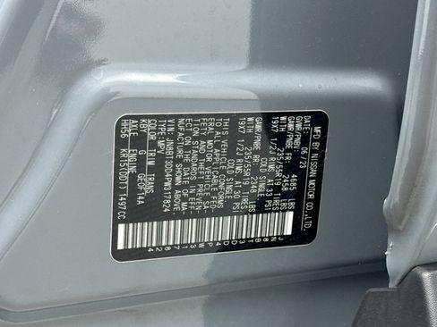 Used 2023 Nissan Rogue Platinum AWD/4WD image 27