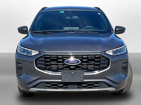 Used 2024 Ford Escape ST-Line w/ Tech Pack #1 FWD image 3