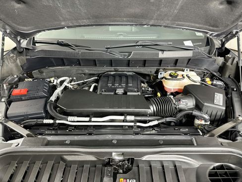 Used 2021 Chevrolet Silverado 1500 LT w/ LPO, Liner Protection Package AWD/4WD image 30