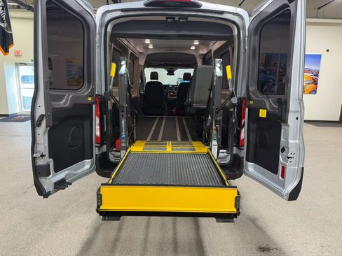 Used 2020 Ford Transit 250 Medium Roof image 41