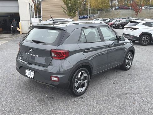 Certified 2025 Hyundai Venue SEL image 7