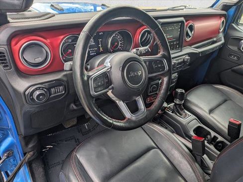 Used 2022 Jeep Wrangler Unlimited Rubicon w/ LED Lighting Group AWD/4WD image 10