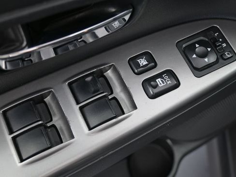 Used 2024 Mitsubishi Outlander Sport AWD image 26