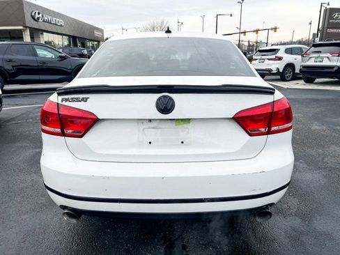 Used 2013 Volkswagen Passat 3.6 SEL Premium image 7