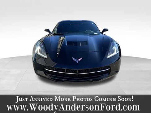Used 2015 Chevrolet Corvette Stingray Coupe image 4