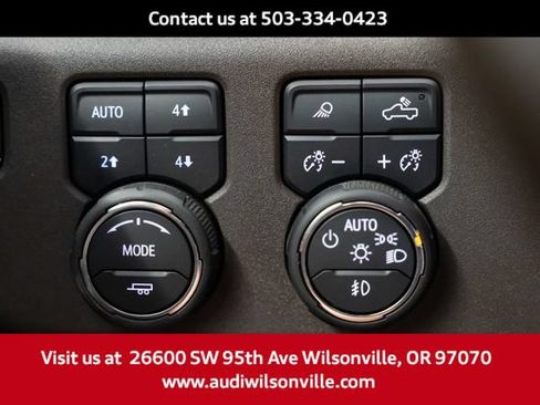Used 2024 Chevrolet Silverado 1500 LT Trail Boss w/ Convenience Package II AWD/4WD image 18