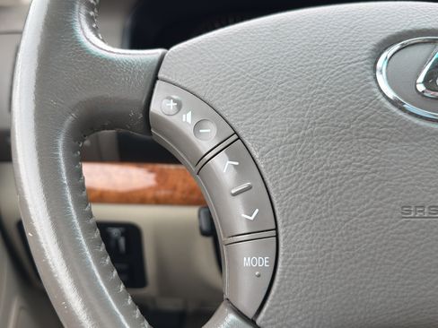 Used 2004 Lexus GX 470 AWD/4WD image 16