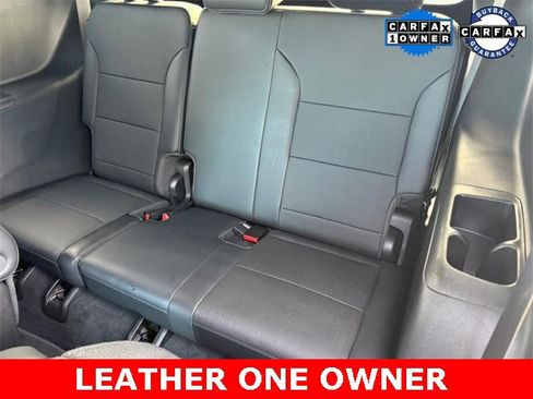 Certified 2025 Buick Enclave Preferred w/ Power Package image 10