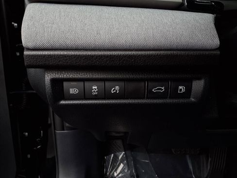 Certified 2025 Toyota Camry LE image 14