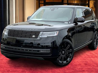 New 2025 Land Rover Range Rover SE