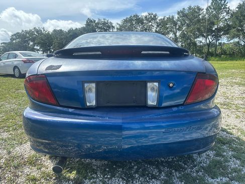 Used 2004 Pontiac Sunfire Coupe w/ 1SB Preferred Equipment Group FWD image 4